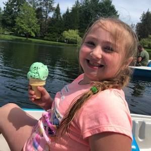 Meet your Posher, Angela